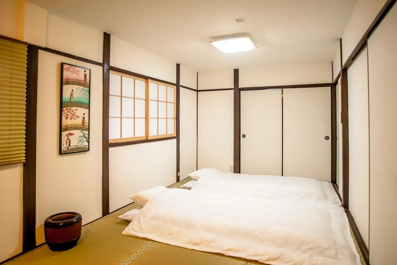 Villa Goemon Fushimi à Muko 0*,  Japon